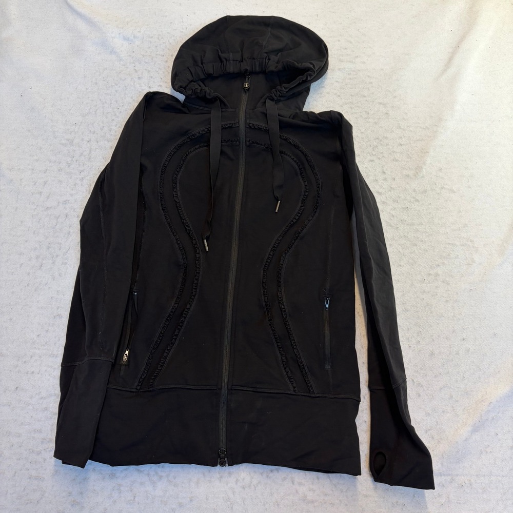 Lululemon Stride Jacket Womens 10 Black Full Zip Hooded Thumbholes Ruffle